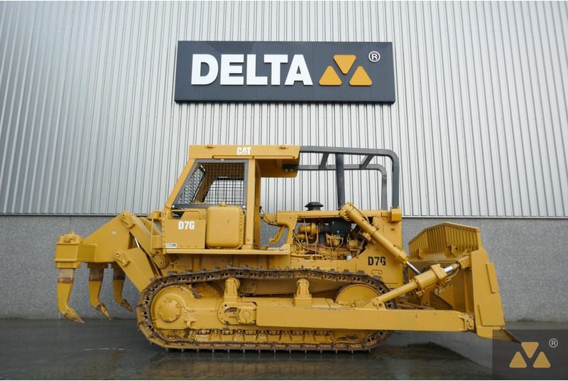 Caterpillar D7G Ex- - Buldozér: obrázok 2 Caterpillar D7G Ex- - Buldozér: obrázok 2