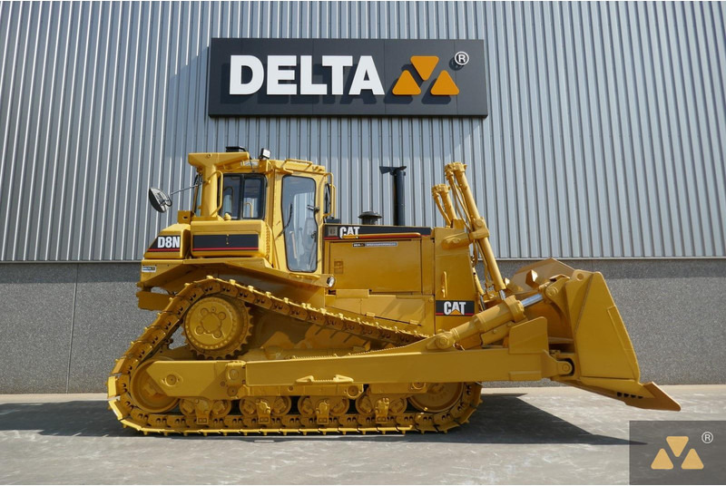 Caterpillar D8N - Buldozér: obrázok 2 Caterpillar D8N - Buldozér: obrázok 2