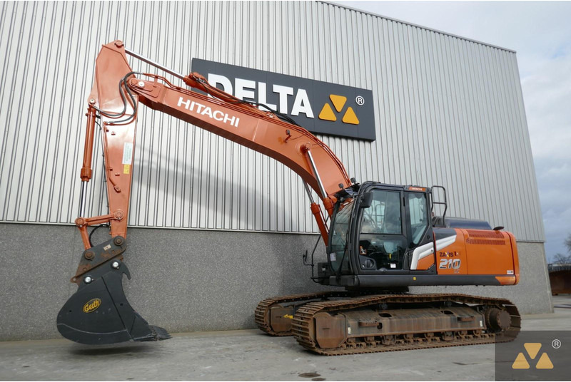 Hitachi ZX210LC-7 - Pásové rýpadlo: obrázok 3 Hitachi ZX210LC-7 - Pásové rýpadlo: obrázok 3
