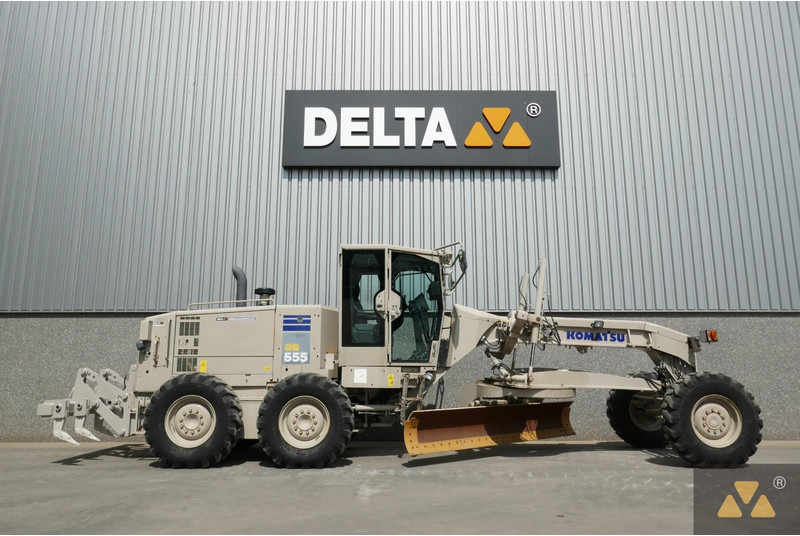 Komatsu GD555-5 Ex-army - Zrovnávač: obrázok 2 Komatsu GD555-5 Ex-army - Zrovnávač: obrázok 2