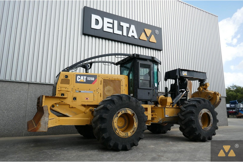 Caterpillar 525D - Lesnícka technika: obrázok 4 Caterpillar 525D - Lesnícka technika: obrázok 4