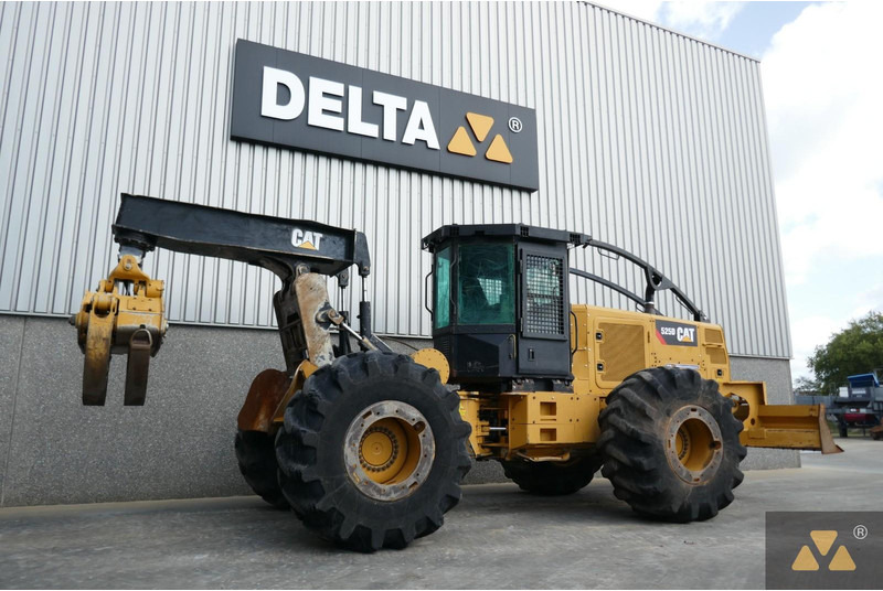 Caterpillar 525D - Lesnícka technika: obrázok 5 Caterpillar 525D - Lesnícka technika: obrázok 5