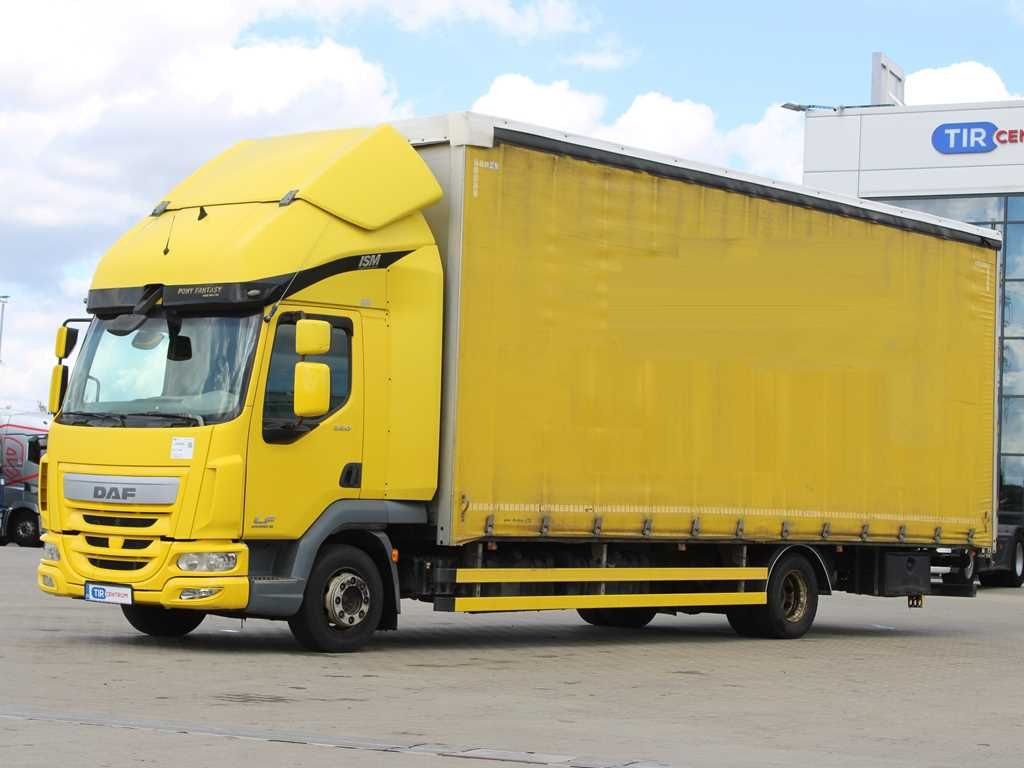 DAF LF 220FA, EURO 6, SLEEPING CABIN - Plachtové nákladné vozidlo: obrázok 1 DAF LF 220FA, EURO 6, SLEEPING CABIN - Plachtové nákladné vozidlo: obrázok 1