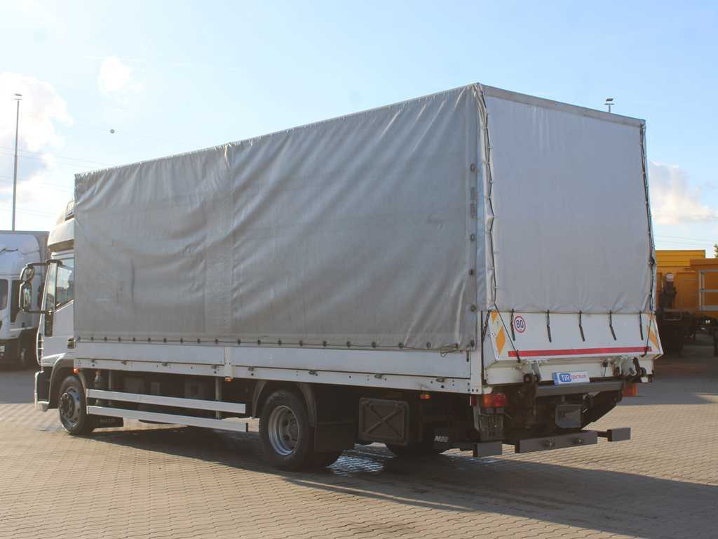 Iveco EUROCARGO 120E25, EURO 5, SIDE BOARD, HYDRAULIC FRONT - Plachtové nákladné vozidlo: obrázok 5 Iveco EUROCARGO 120E25, EURO 5, SIDE BOARD, HYDRAULIC FRONT - Plachtové nákladné vozidlo: obrázok 5