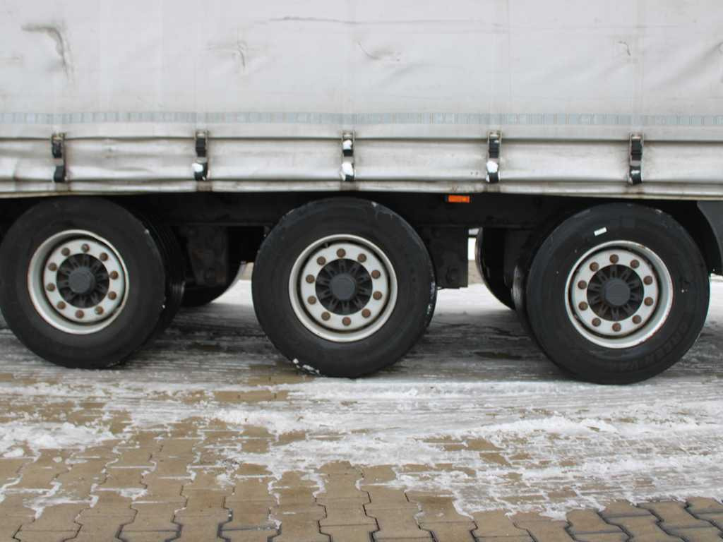 Plachtový náves Krone SD, LOWDECK, MULTILOCK, LIFTING AXLE, LIFTING ROOF: obrázok 8 Plachtový náves Krone SD, LOWDECK, MULTILOCK, LIFTING AXLE, LIFTING ROOF: obrázok 8