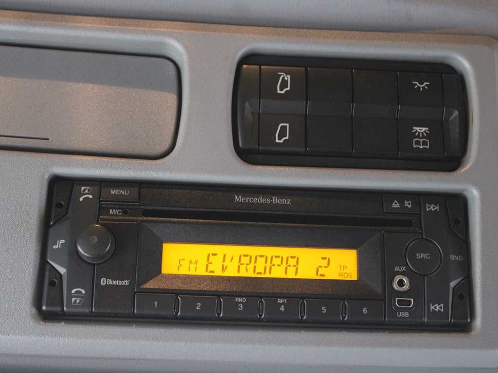 Plachtové nákladné vozidlo Mercedes-Benz ATEGO 1223, EURO 6, NAVIGATION, PNEU 80%: obrázok 16