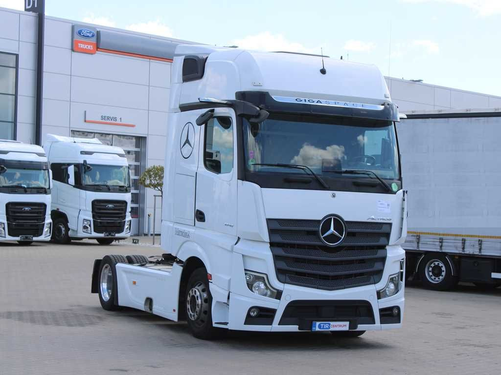 Mercedes-Benz Actros 1848, EURO 6, GIGA SPACE, NAVI, LOWDECK - Ťahač: obrázok 2 Mercedes-Benz Actros 1848, EURO 6, GIGA SPACE, NAVI, LOWDECK - Ťahač: obrázok 2
