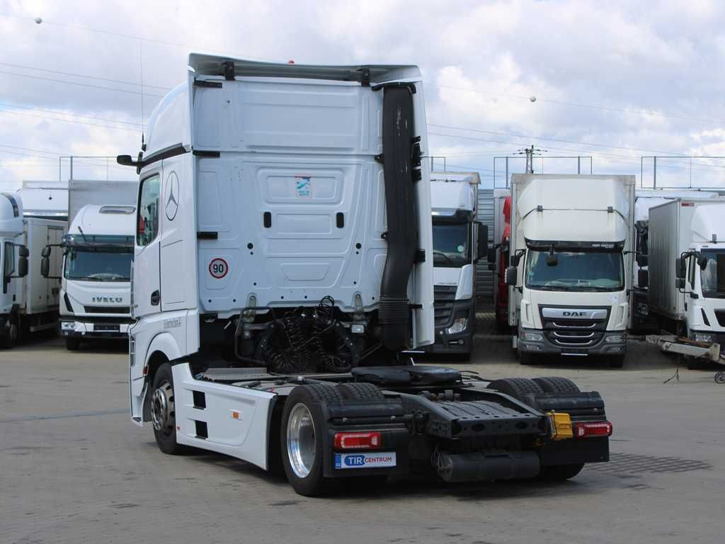 Mercedes-Benz Actros 1848, EURO 6, GIGA SPACE, NAVI, LOWDECK - Ťahač: obrázok 4 Mercedes-Benz Actros 1848, EURO 6, GIGA SPACE, NAVI, LOWDECK - Ťahač: obrázok 4