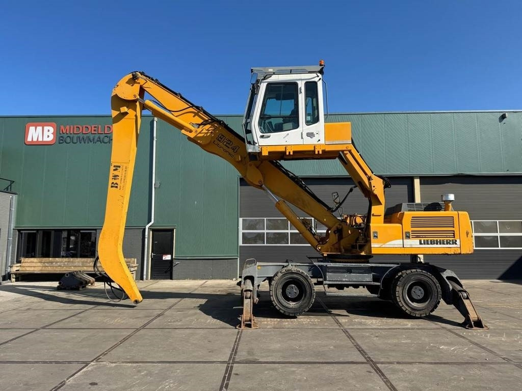 Liebherr A 924 B - Překládkové rýpadlo: obrázok 2 Liebherr A 924 B - Překládkové rýpadlo: obrázok 2