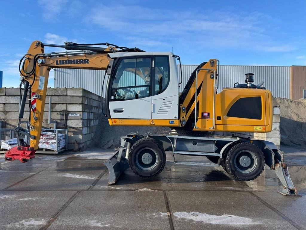 Překládkové rýpadlo Liebherr LH 18 M: obrázok 7 Překládkové rýpadlo Liebherr LH 18 M: obrázok 7