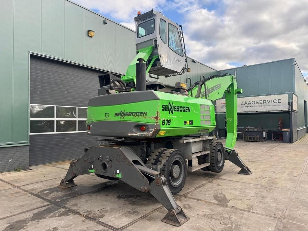 Sennebogen 818M - Překládkové rýpadlo: obrázok 4 Sennebogen 818M - Překládkové rýpadlo: obrázok 4