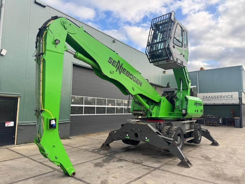 Sennebogen 818M - Překládkové rýpadlo: obrázok 2 Sennebogen 818M - Překládkové rýpadlo: obrázok 2