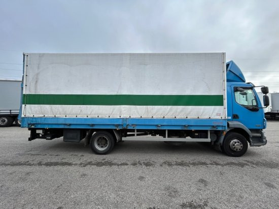 DAF LF 55.250 Plane mit LBW, Manual, E5 - Plachtové nákladné vozidlo: obrázok 4 DAF LF 55.250 Plane mit LBW, Manual, E5 - Plachtové nákladné vozidlo: obrázok 4