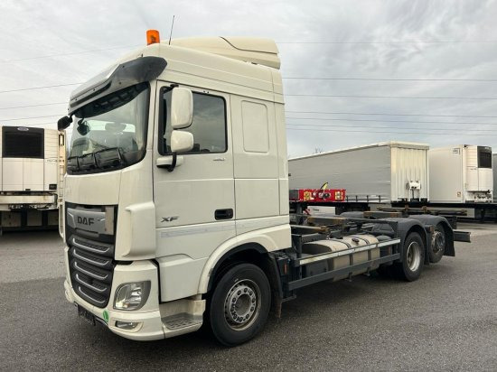 DAF XF 480 FAR BDF Euro 6 Liftachse, Retarder - Kontejnérový podvozek/ Výměnná nástavba: obrázok 1 DAF XF 480 FAR BDF Euro 6 Liftachse, Retarder - Kontejnérový podvozek/ Výměnná nástavba: obrázok 1