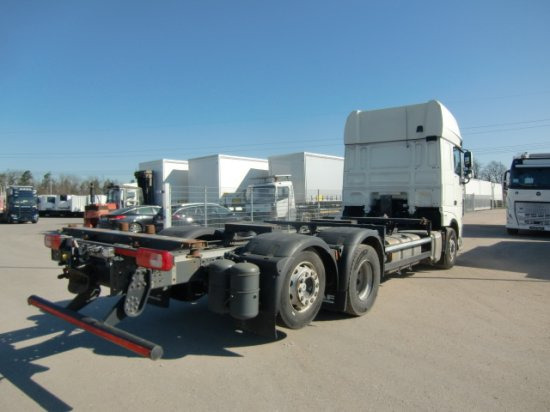 DAF XF 480 FAR BDF SSC Euro 6 Liftachse, Retarder - Kontejnérový podvozek/ Výměnná nástavba: obrázok 4 DAF XF 480 FAR BDF SSC Euro 6 Liftachse, Retarder - Kontejnérový podvozek/ Výměnná nástavba: obrázok 4