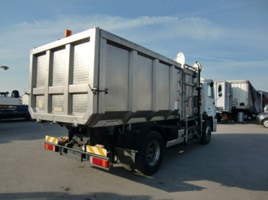 MAN 19.342 Tierkörperverwertung Sonderaufbau, Blattgefedert - Komunálne/ Špeciálne stroje, Nákladné auto: obrázok 4 MAN 19.342 Tierkörperverwertung Sonderaufbau, Blattgefedert - Komunálne/ Špeciálne stroje, Nákladné auto: obrázok 4