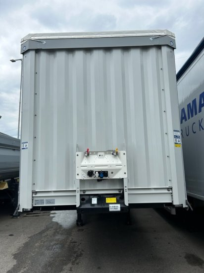 Krone 1-achs Auflieger, Heckabstützung XL Zertifikat, Edscha-Verdeck, - Plachtový náves: obrázok 2 Krone 1-achs Auflieger, Heckabstützung XL Zertifikat, Edscha-Verdeck, - Plachtový náves: obrázok 2