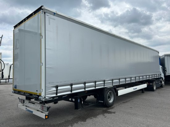 Krone 1-achs Auflieger, Heckabstützung XL Zertifikat, Edscha-Verdeck, - Plachtový náves: obrázok 4 Krone 1-achs Auflieger, Heckabstützung XL Zertifikat, Edscha-Verdeck, - Plachtový náves: obrázok 4