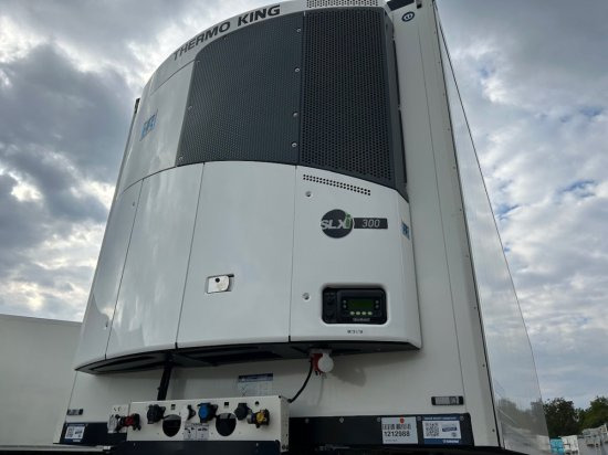 Krone SE City Kühler, TK SLXi 300, 1-Achsauflieger mit Hebebühne - Náves izotermické: obrázok 5 Krone SE City Kühler, TK SLXi 300, 1-Achsauflieger mit Hebebühne - Náves izotermické: obrázok 5