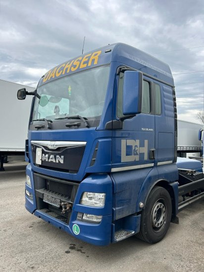 MAN TGX 26.440 XLX 6x2 Liftachse, Euro 6, Retarder, Motorschaden engine damage! - Kontejnérový podvozek/ Výměnná nástavba: obrázok 3 MAN TGX 26.440 XLX 6x2 Liftachse, Euro 6, Retarder, Motorschaden engine damage! - Kontejnérový podvozek/ Výměnná nástavba: obrázok 3