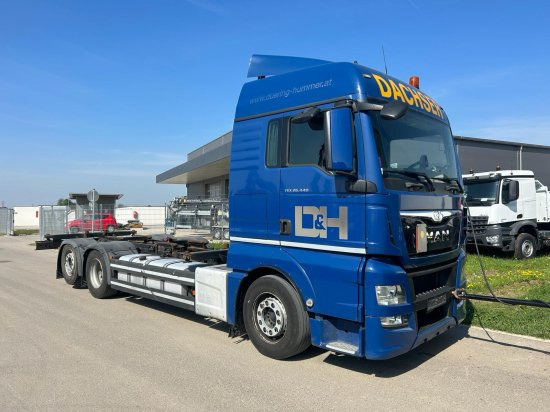 MAN TGX 26.440 XLX 6x2 Liftachse, Retarder, Euro 6, Motorschaden - Kontejnérový podvozek/ Výměnná nástavba: obrázok 1 MAN TGX 26.440 XLX 6x2 Liftachse, Retarder, Euro 6, Motorschaden - Kontejnérový podvozek/ Výměnná nástavba: obrázok 1