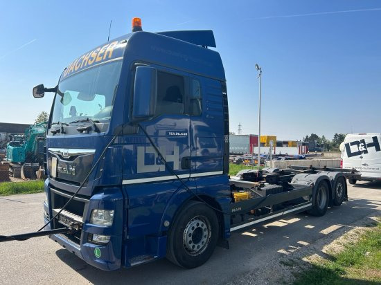 MAN TGX 26.440 XLX 6x2 Liftachse, Retarder, Euro 6, Motorschaden - Kontejnérový podvozek/ Výměnná nástavba: obrázok 2 MAN TGX 26.440 XLX 6x2 Liftachse, Retarder, Euro 6, Motorschaden - Kontejnérový podvozek/ Výměnná nástavba: obrázok 2