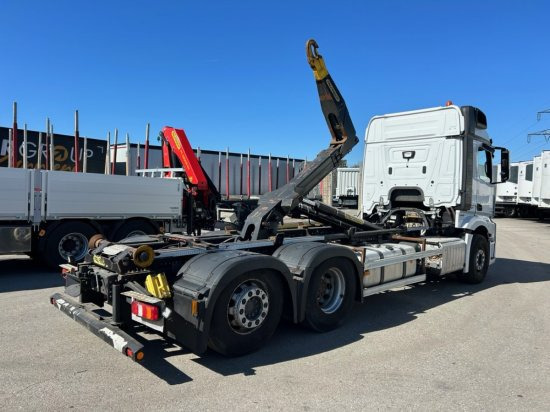 Mercedes-Benz Actros 2545L 6x2 Hyva Abroller, E6 ,Retarder, Lenk-Liftachse, - Hákový nosič kontajnerov: obrázok 4 Mercedes-Benz Actros 2545L 6x2 Hyva Abroller, E6 ,Retarder, Lenk-Liftachse, - Hákový nosič kontajnerov: obrázok 4