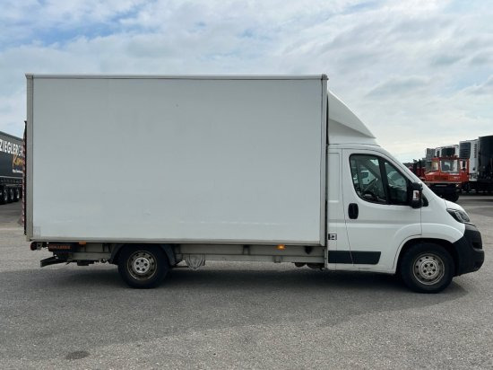 Peugeot Boxer, Koffer mit Hebebühne/LBW - Dodávka skriňová nadstavba: obrázok 4 Peugeot Boxer, Koffer mit Hebebühne/LBW - Dodávka skriňová nadstavba: obrázok 4