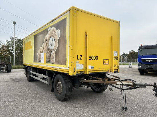 Saxas, Anhängewagen Kofferaufbau mit Hebebühne - Príves skriňové: obrázok 2 Saxas, Anhängewagen Kofferaufbau mit Hebebühne - Príves skriňové: obrázok 2