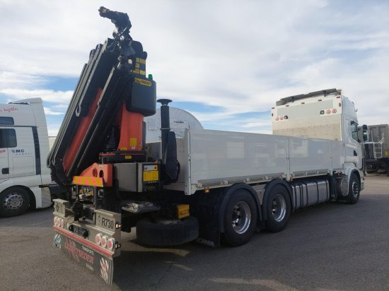 Scania R730 6x4 Pritsche, Voll-Luft Palfinger PK27002 Kran Retarder, Alu-Felgen, - Valníkový/ Plošinový nákladný automobil, Auto s hydraulickou rukou: obrázok 4 Scania R730 6x4 Pritsche, Voll-Luft Palfinger PK27002 Kran Retarder, Alu-Felgen, - Valníkový/ Plošinový nákladný automobil, Auto s hydraulickou rukou: obrázok 4