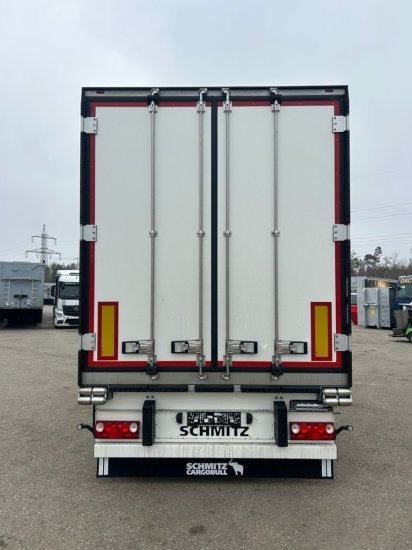 Schmitz SCB S3 24LKühlauflieger, ThermoKing SLXi 300 ,Doppelstock, Liftachse, Blumenbreite - Náves izotermické: obrázok 3 Schmitz SCB S3 24LKühlauflieger, ThermoKing SLXi 300 ,Doppelstock, Liftachse, Blumenbreite - Náves izotermické: obrázok 3