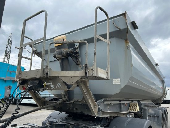 Schwarzmüller Kippmulde 25m³, SAF, Rollplane, Podest, HYVA - Náves sklápěcí: obrázok 2 Schwarzmüller Kippmulde 25m³, SAF, Rollplane, Podest, HYVA - Náves sklápěcí: obrázok 2