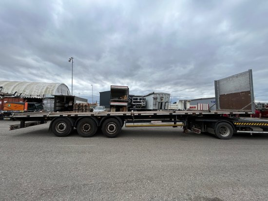 Schwarzmüller Plateau-Auflieger J Serie - Plošinový/ Valníkový náves: obrázok 3 Schwarzmüller Plateau-Auflieger J Serie - Plošinový/ Valníkový náves: obrázok 3