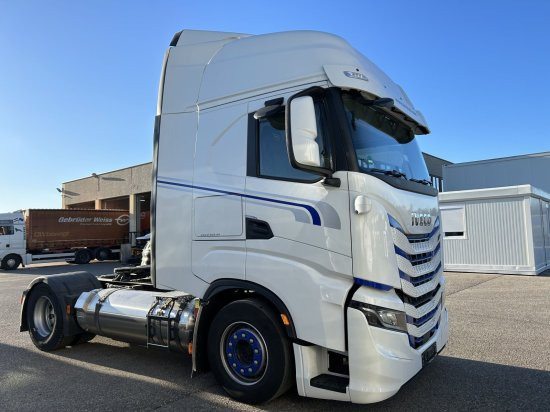 Iveco Stralis 460 Gas, 2 LNG-Tanks, Retarder, Leder - Ťahač: obrázok 1 Iveco Stralis 460 Gas, 2 LNG-Tanks, Retarder, Leder - Ťahač: obrázok 1