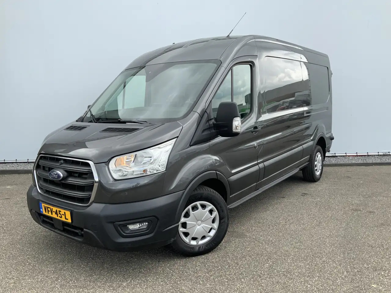 Ford Transit 350 2.0 TDCI L3H2 Trend Koelauto & Vries Automaat - Chladiarenská dodávka: obrázok 1 Ford Transit 350 2.0 TDCI L3H2 Trend Koelauto & Vries Automaat - Chladiarenská dodávka: obrázok 1