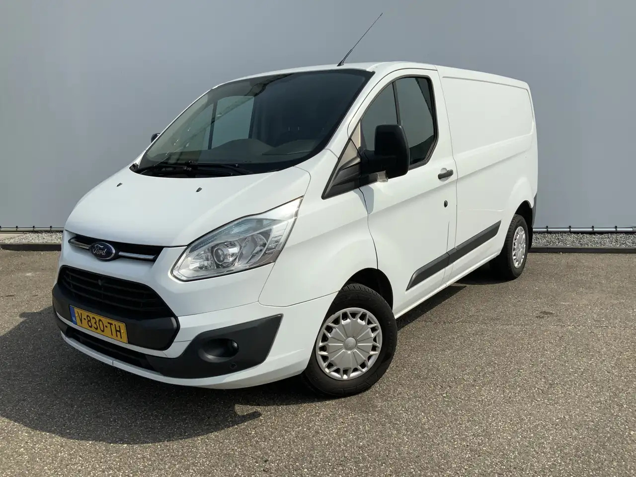 Ford Transit Custom 290 2.2 TDCI L1H2 Trend Airco Cruise 3 Zits Trekha - Furgon: obrázok 1 Ford Transit Custom 290 2.2 TDCI L1H2 Trend Airco Cruise 3 Zits Trekha - Furgon: obrázok 1