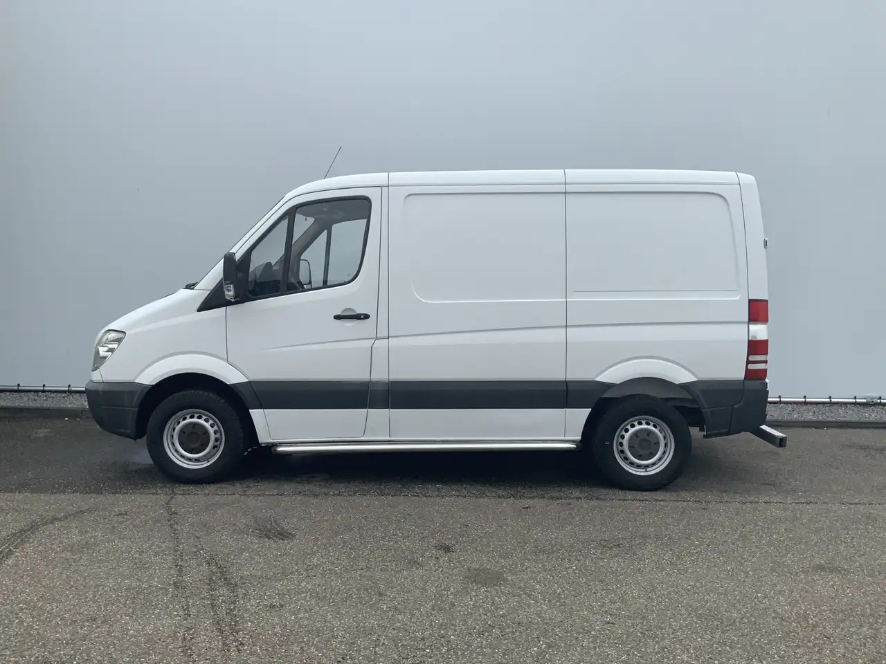 Mercedes-Benz 311 2.2 CDI 325 HDSprinter L2H1 Automaat 3 Zits Ai - Iné stroje: obrázok 3 Mercedes-Benz 311 2.2 CDI 325 HDSprinter L2H1 Automaat 3 Zits Ai - Iné stroje: obrázok 3