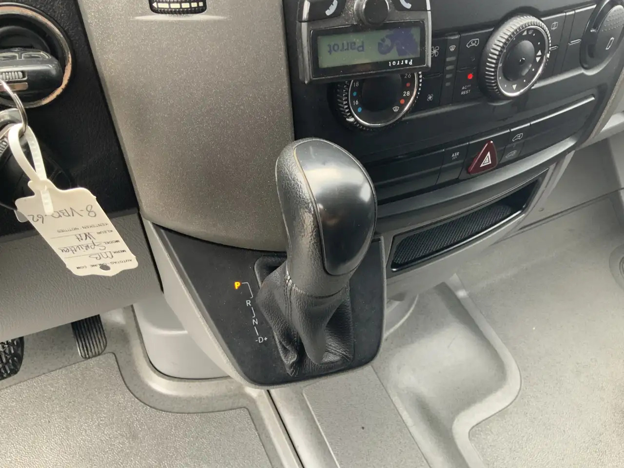 Mercedes-Benz 311 2.2 CDI 325 HDSprinter L2H1 Automaat 3 Zits Ai - Furgon: obrázok 5 Mercedes-Benz 311 2.2 CDI 325 HDSprinter L2H1 Automaat 3 Zits Ai - Furgon: obrázok 5