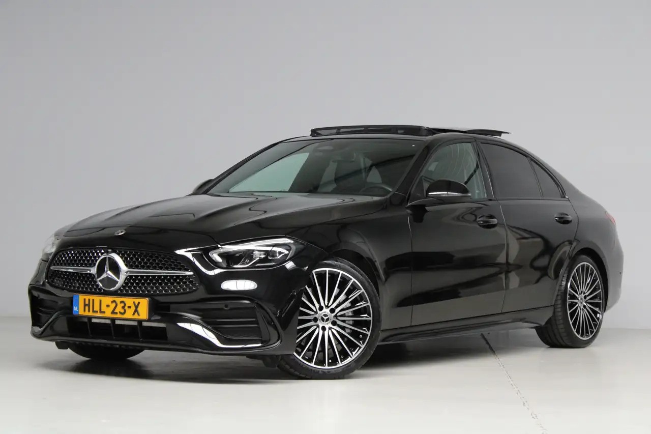 Mercedes-Benz C-klasse AMG-line (Nightpakket, Sfeerverlichting, - Sedan: obrázok 1 Mercedes-Benz C-klasse AMG-line (Nightpakket, Sfeerverlichting, - Sedan: obrázok 1