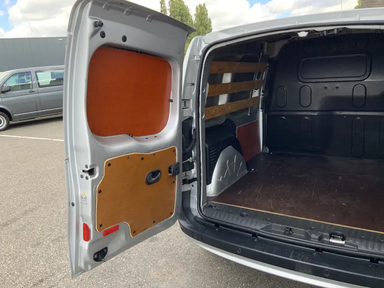 Malá dodávka Mercedes-Benz Citan 109 CDI BlueEFFICIENCY Airco Cruise Euro 5: obrázok 7 Malá dodávka Mercedes-Benz Citan 109 CDI BlueEFFICIENCY Airco Cruise Euro 5: obrázok 7