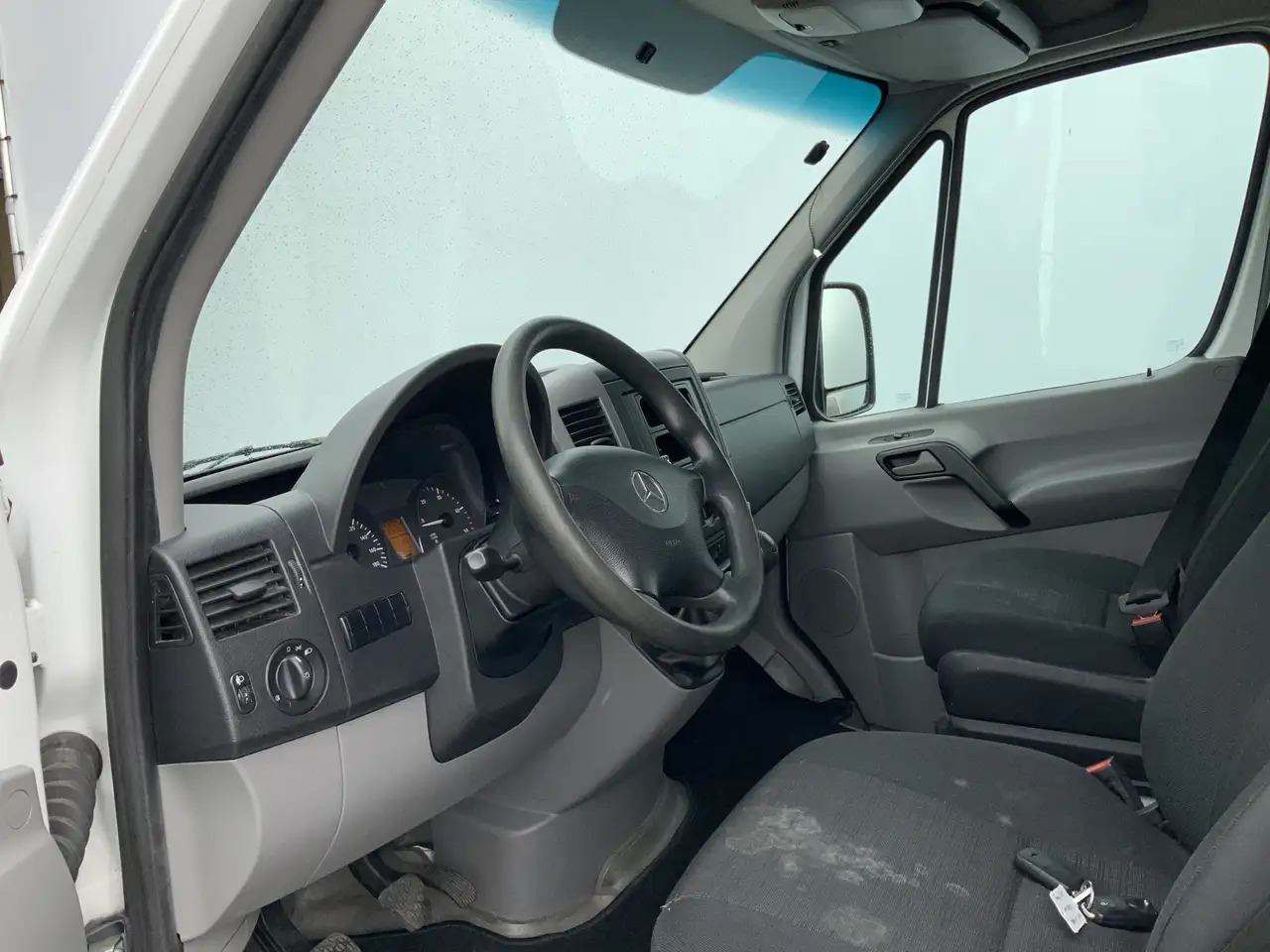 Mercedes-Benz Sprinter 311 2.2 CDI 366 40 gr _0 ijswagen 10 Deuren Euro 6 - Chladiarenská dodávka: obrázok 3 Mercedes-Benz Sprinter 311 2.2 CDI 366 40 gr _0 ijswagen 10 Deuren Euro 6 - Chladiarenská dodávka: obrázok 3