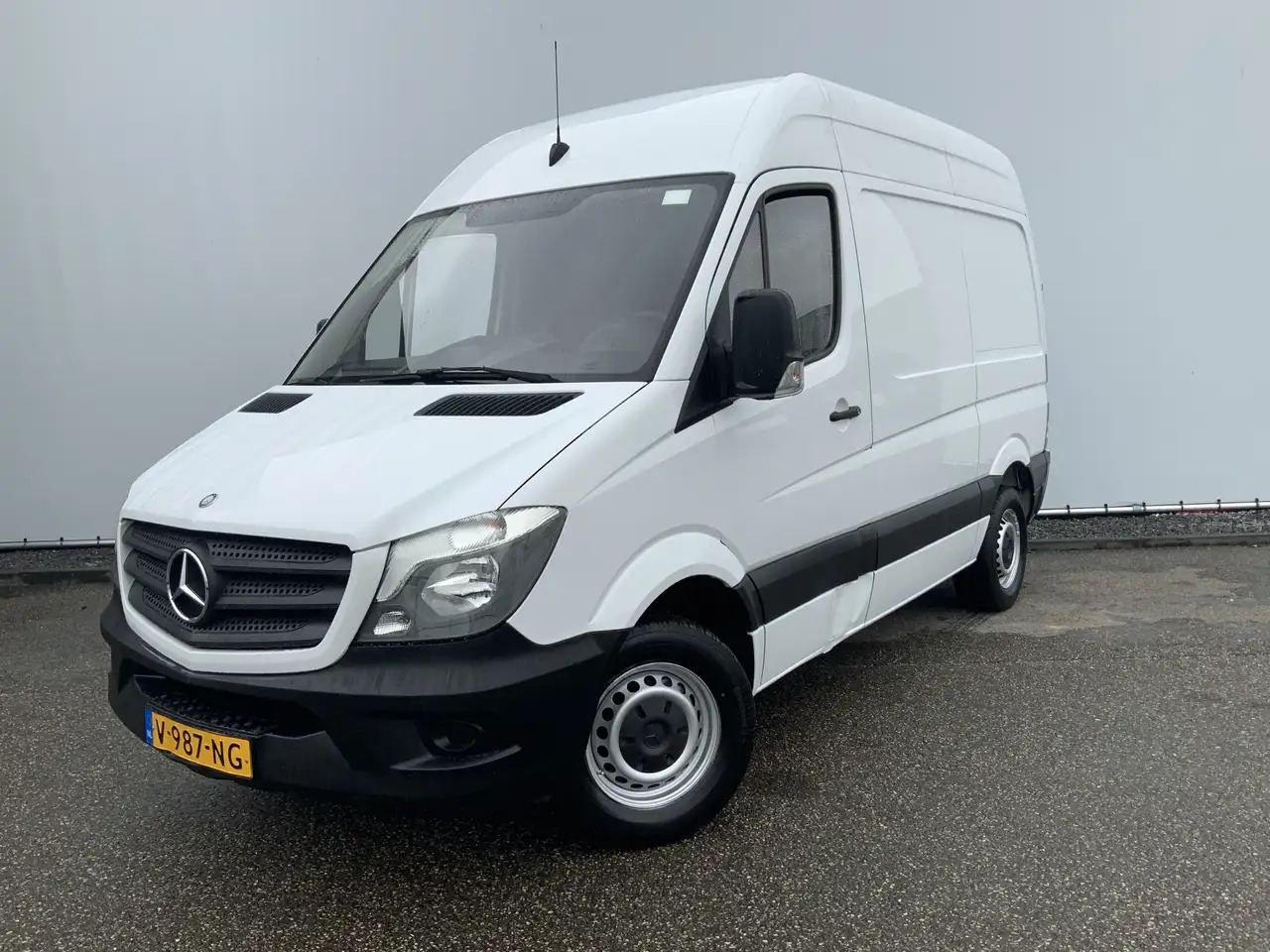 Mercedes-Benz Sprinter 313 2.2 CDI 325 L1 H2 Airco Cruise 3 Zits Trekhaak - Furgon: obrázok 1 Mercedes-Benz Sprinter 313 2.2 CDI 325 L1 H2 Airco Cruise 3 Zits Trekhaak - Furgon: obrázok 1
