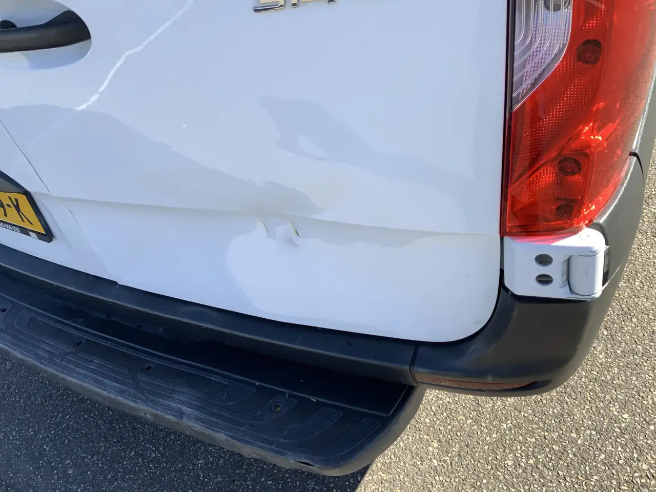 Mercedes-Benz Sprinter 314 2.2 CDI L3H2 Maxi Airco 3 Zits Euro 6 - Furgon: obrázok 3 Mercedes-Benz Sprinter 314 2.2 CDI L3H2 Maxi Airco 3 Zits Euro 6 - Furgon: obrázok 3