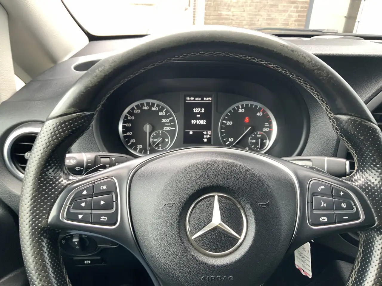 Mercedes-Benz Vito 116 CDI Lang Automaat Airco Cruise Camera Trekhaak - Furgon: obrázok 4 Mercedes-Benz Vito 116 CDI Lang Automaat Airco Cruise Camera Trekhaak - Furgon: obrázok 4