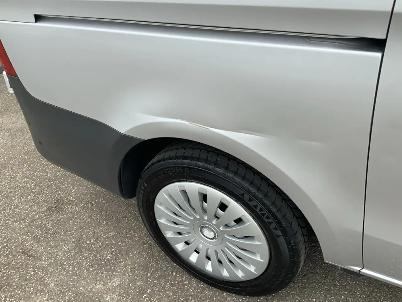 Mercedes-Benz Vito 119 CDI Lang Automaat Airco Cruise Trekhaak 2500 k - Furgon: obrázok 4 Mercedes-Benz Vito 119 CDI Lang Automaat Airco Cruise Trekhaak 2500 k - Furgon: obrázok 4