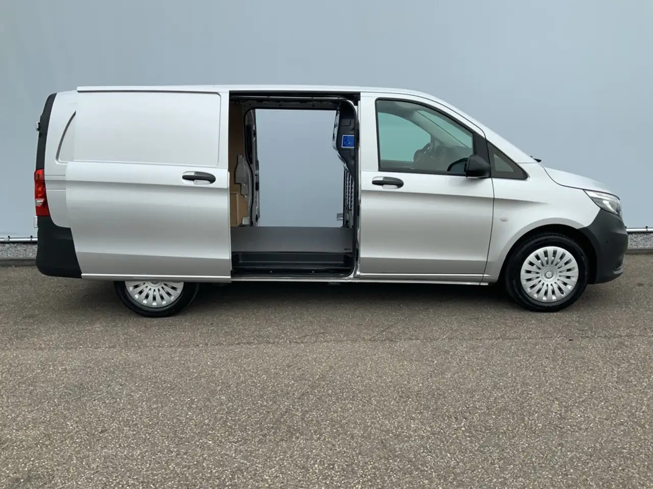 Mercedes-Benz Vito 119 CDI Lang Automaat Airco Cruise Trekhaak 2500 k - Furgon: obrázok 5 Mercedes-Benz Vito 119 CDI Lang Automaat Airco Cruise Trekhaak 2500 k - Furgon: obrázok 5