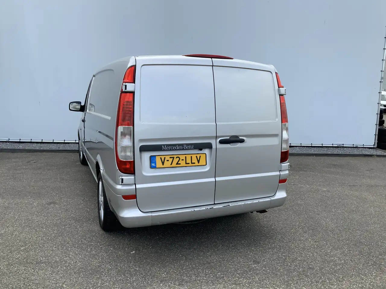 Mercedes-Benz Vito 122 CDI Automaat Koel Auto werkt 100 % 0.gr Airco - Chladiarenská dodávka: obrázok 2 Mercedes-Benz Vito 122 CDI Automaat Koel Auto werkt 100 % 0.gr Airco - Chladiarenská dodávka: obrázok 2