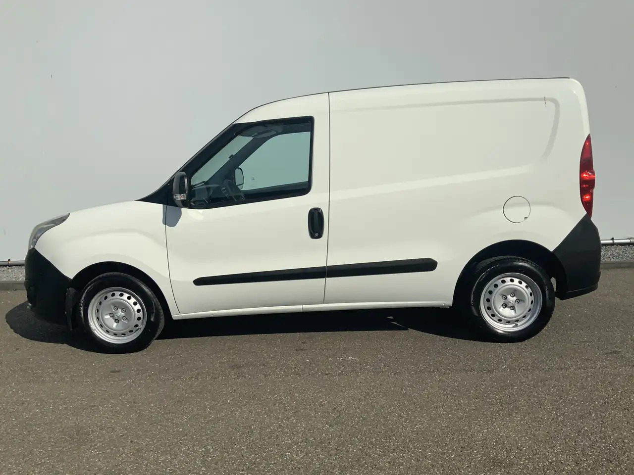 Opel Combo 1.3 CDTi L1H1 EXPORT ecoFLEX Edition Airco Trekhaa - Malá dodávka: obrázok 3 Opel Combo 1.3 CDTi L1H1 EXPORT ecoFLEX Edition Airco Trekhaa - Malá dodávka: obrázok 3