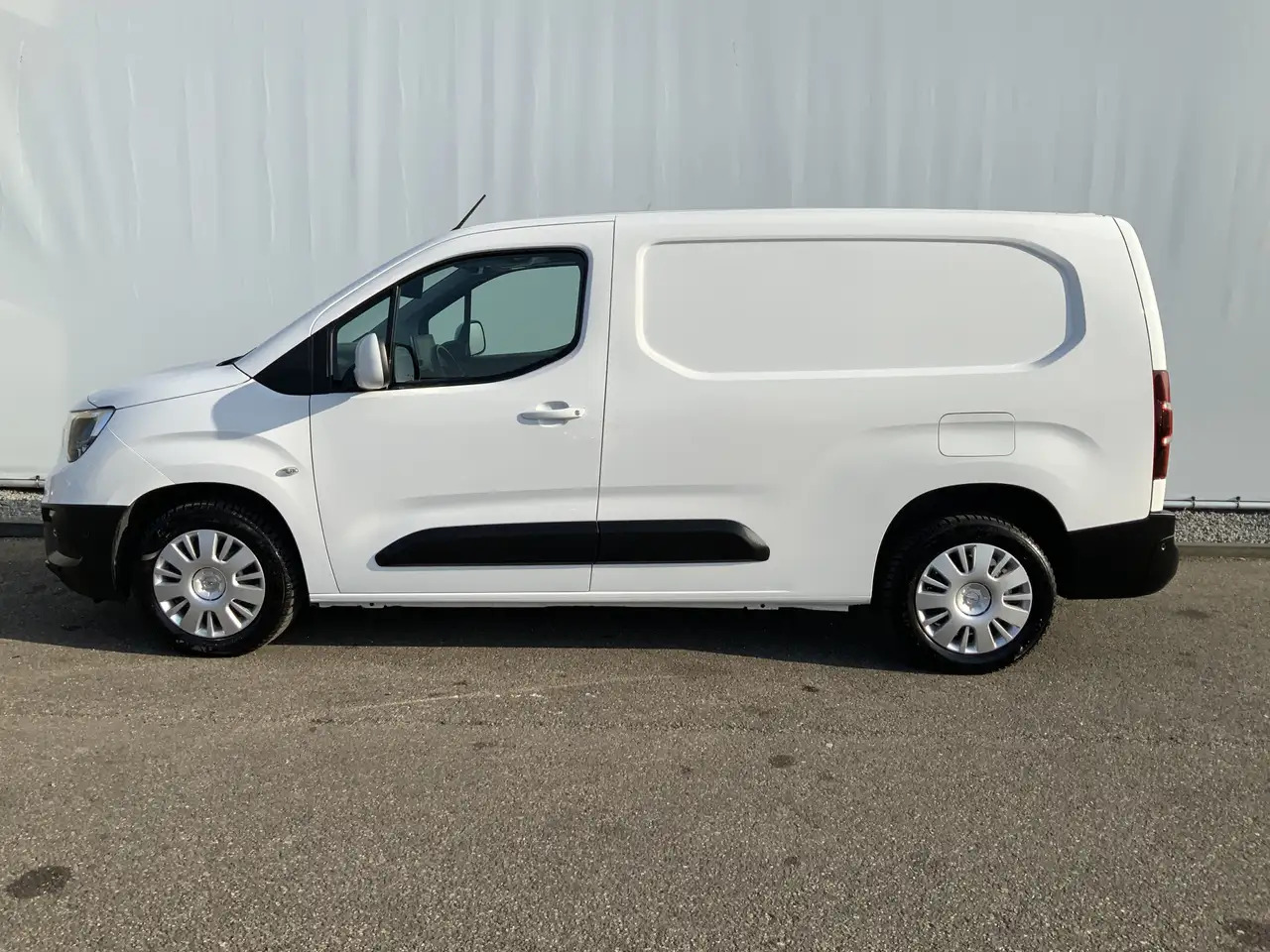 Opel Combo 1.5D L2H1 Edition Automaat Cruise Navi Airco Winte - Malá dodávka: obrázok 3 Opel Combo 1.5D L2H1 Edition Automaat Cruise Navi Airco Winte - Malá dodávka: obrázok 3