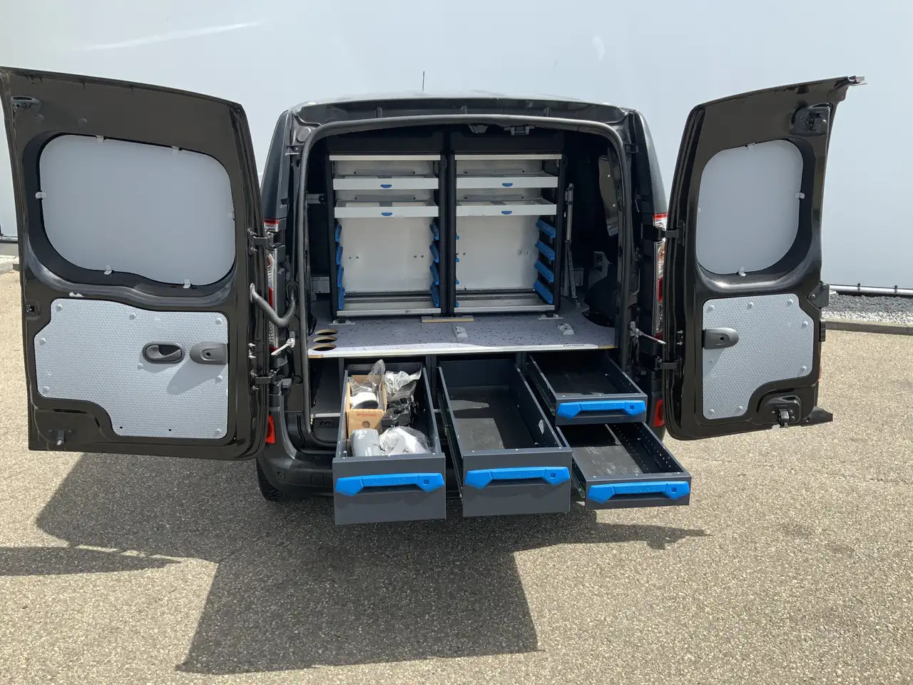 Renault Kangoo 1.5 dCi 90 Energy Comfort Plus .Sortimo Kasten Com - Malá dodávka: obrázok 3 Renault Kangoo 1.5 dCi 90 Energy Comfort Plus .Sortimo Kasten Com - Malá dodávka: obrázok 3